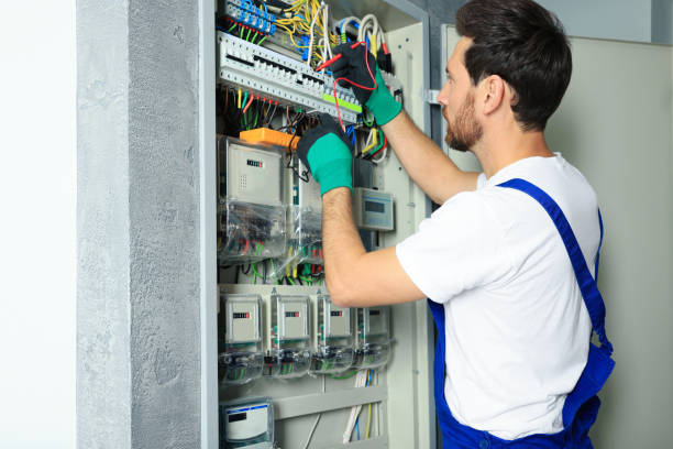 Electrical Outlet Repair in Vineyards, FL